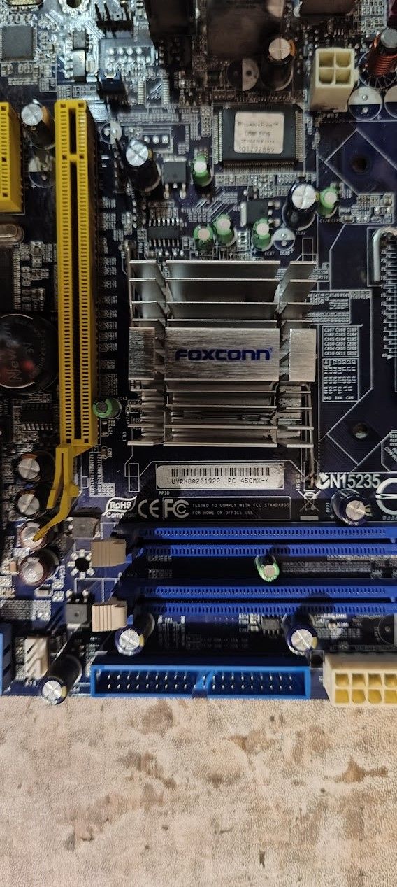 Мат. плата Foxconn 45CMX-K LGA775 i945GC PCI-E+SVGA+LAN SATA MicroATX 2DDR2 № K231312200 - фото фото фото 1