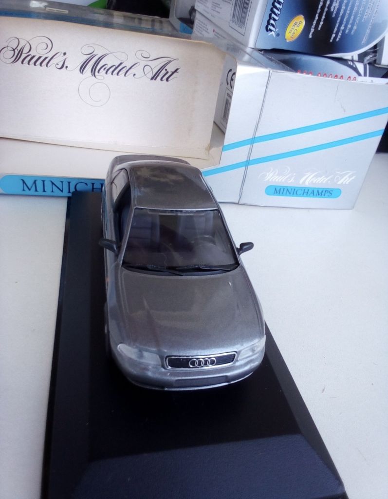1/43 MINICHAMPS AUDI A4 Limousine  (1994) - фото фото фото 9