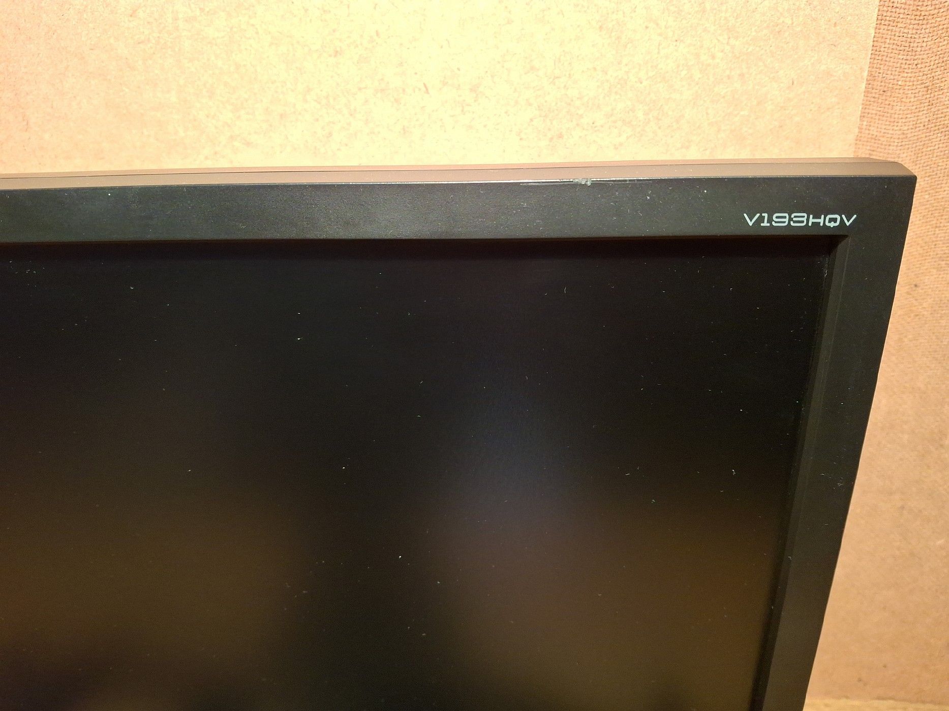 Монитор LCD Acer V193HQV 19'' - фото фото фото 3