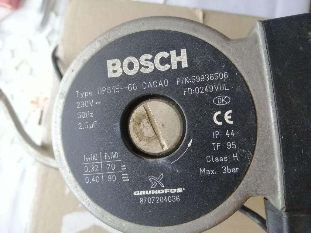 Циркуляционный насос Bosch UPS 15 - 60 . - фото фото фото 4