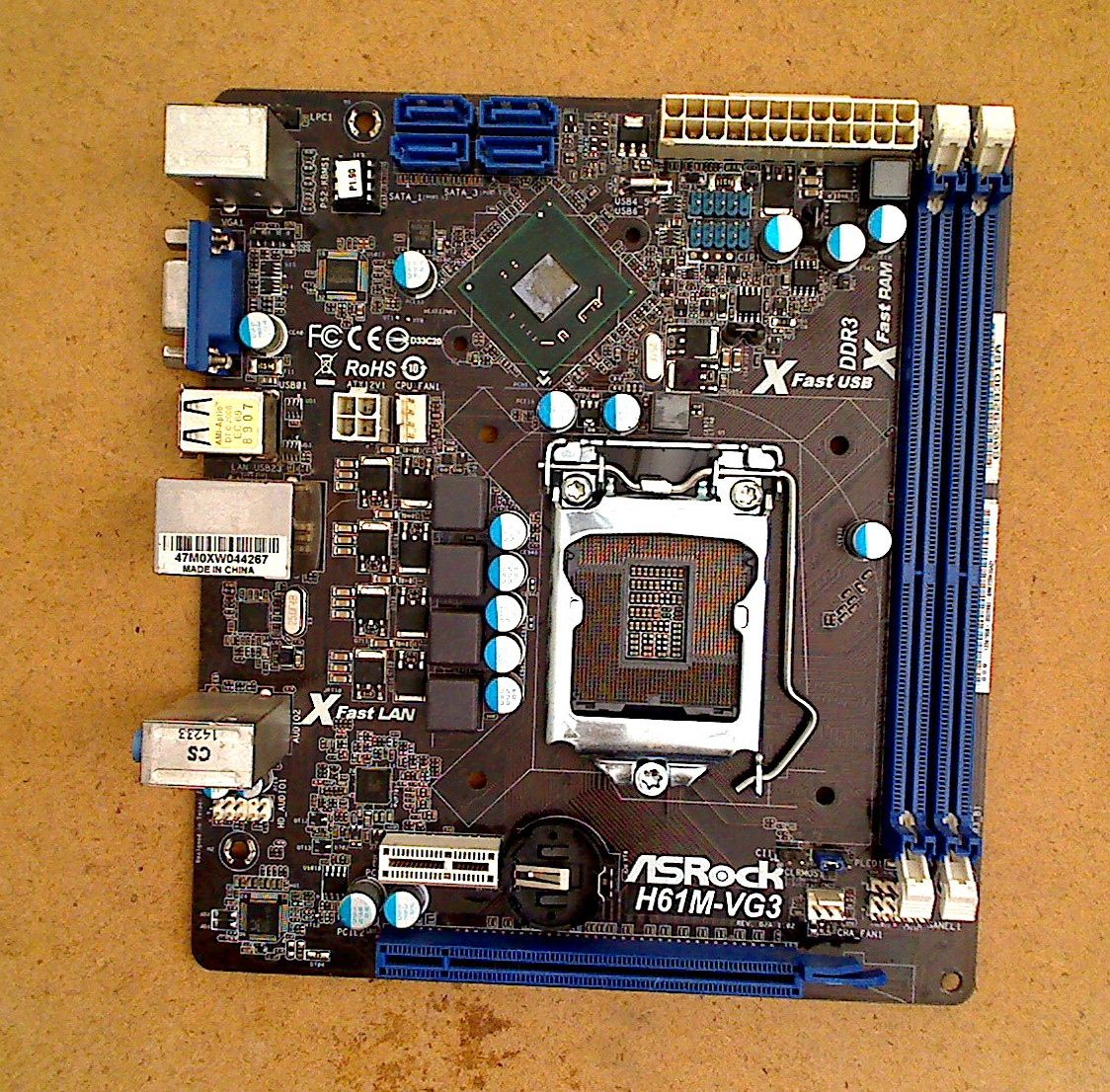 Материнская плата ASROCK H61M-VG3 - фото фото фото 0