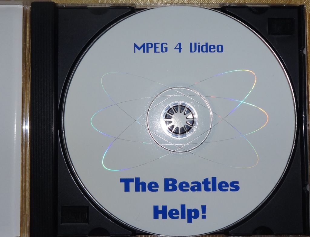 Фильм Beatles "HELP" на  CD-диске - фото фото фото 1