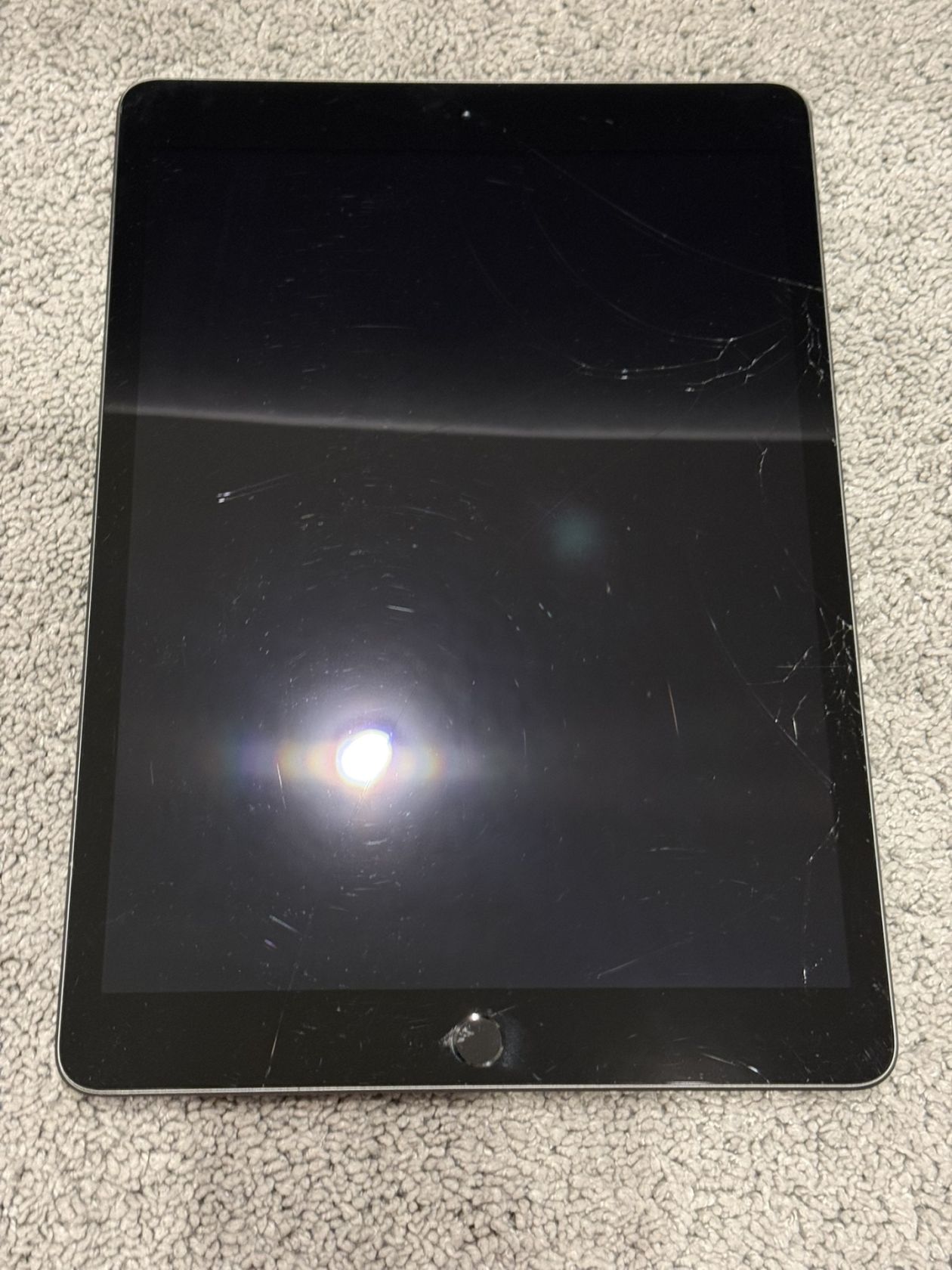 Планшет Apple iPad 7 A2197 32Gb Space Gray - фото фото фото 2
