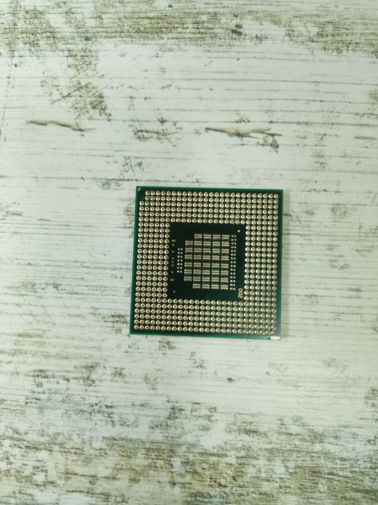 Intel Celeron M 440  (LF80538 440) 1.86/1M/533 #38 - фото фото фото 1