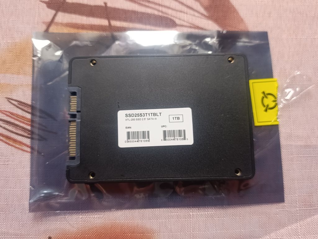 SSD диск OCPC XTL-200 1 TB ТБ 2.5" SATA III ССД 1000 GB гб SSD25S3T1TBLT - фото фото фото 1
