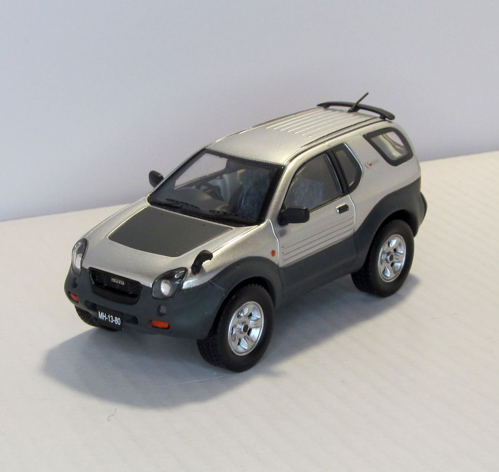 Isuzu Vichi Cross silver, Premium X Models. PremiumX. 1:43 Исузу - фото фото фото 0