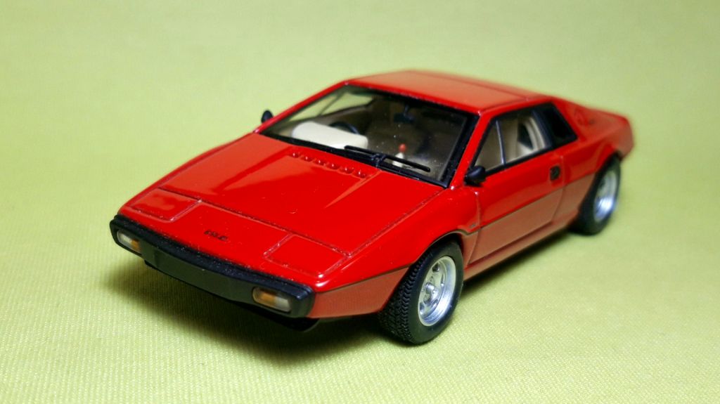 Модель 1/43 Lotus Esprit 79       (AUTOart) - фото фото фото 0