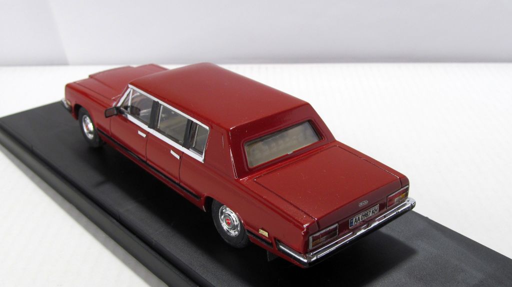 Конверсия красный ЗИЛ-41045 1983, DiamonD. Перекрас, лак, детализация 1:43 бокс. - фото фото фото 1