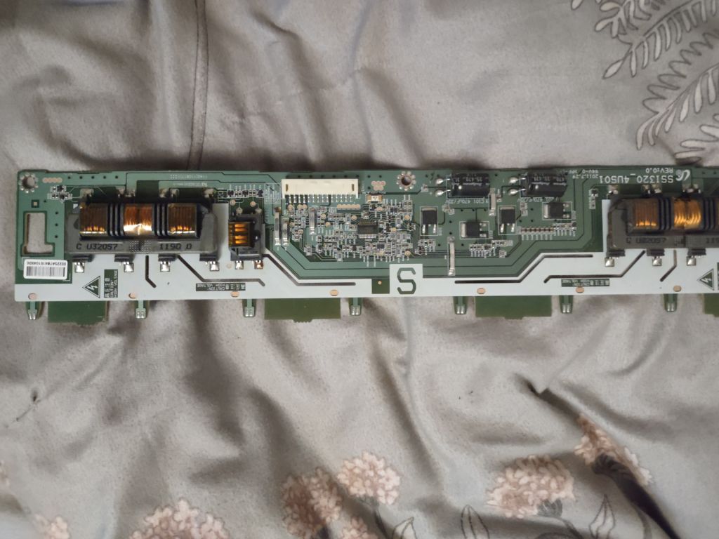 Розбор битого тв SONY KDL-32BX340 - фото фото фото 3