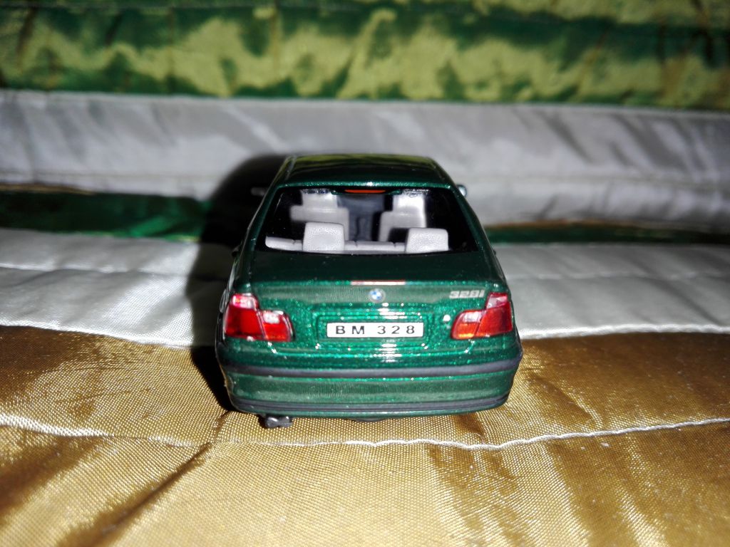 1/43 BMW 3 Series. Cararama. - фото фото фото 3