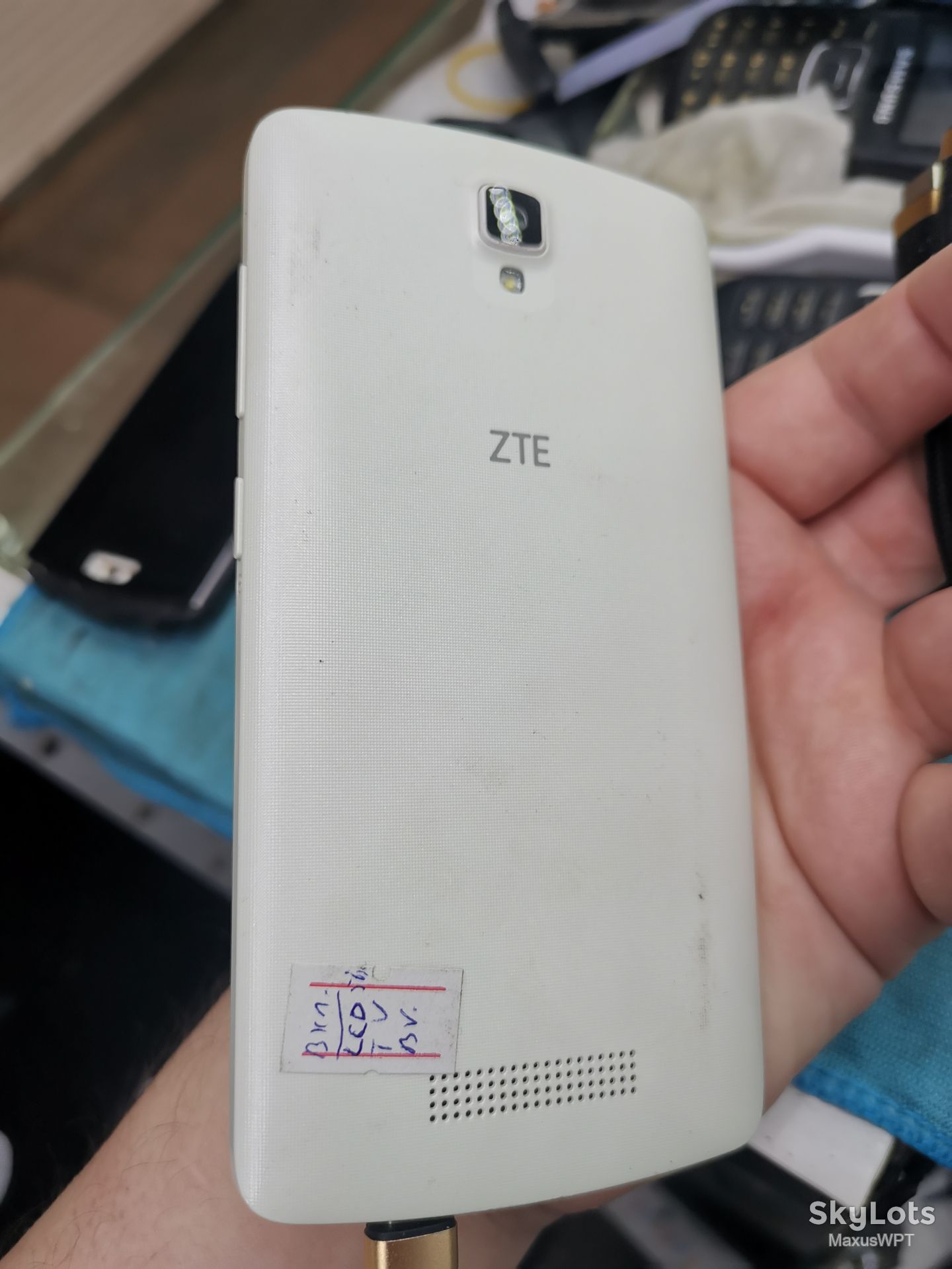 #150 Sklad ZTE Blade L5 Plus white - фото фото фото 1
