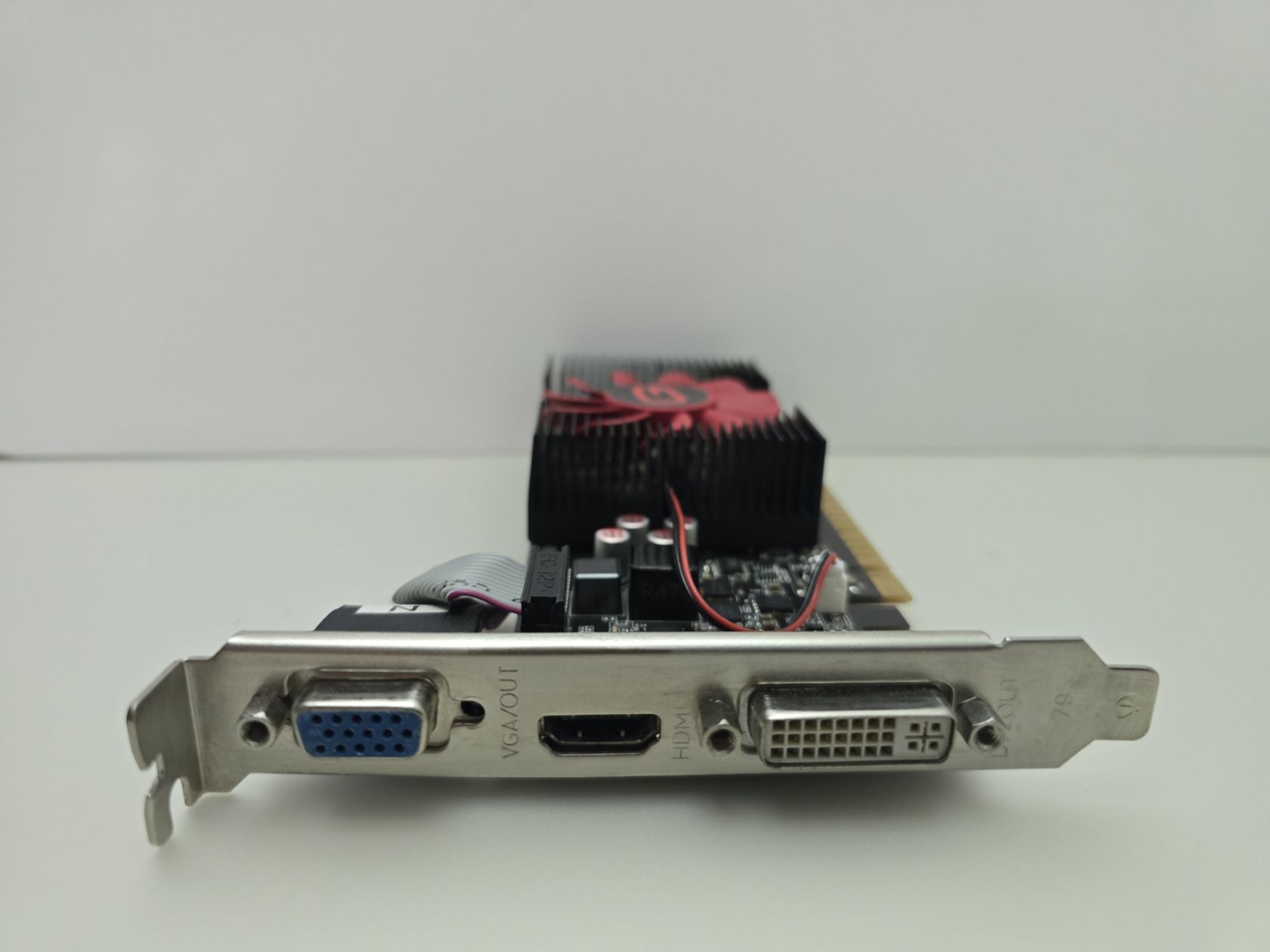 Відеокарта Gainward GeForce GT 440 1GB  (GDDR3,128 Bit,HDMI,PCI-Ex,Б/у) - фото фото фото 1