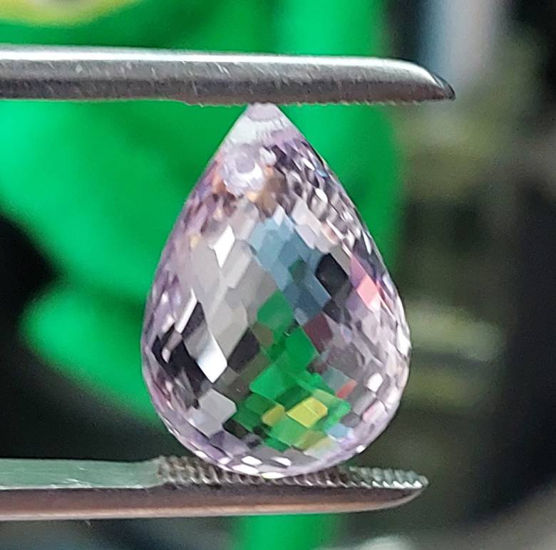 Аметист бриолет  22.24 ct  20.х14.3х12.7 mm - фото фото фото 2
