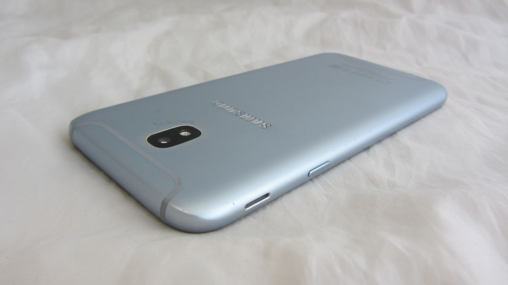 Samsung Galaxy J5  (2017)  (J530FM/DS) Blue - фото фото фото 5