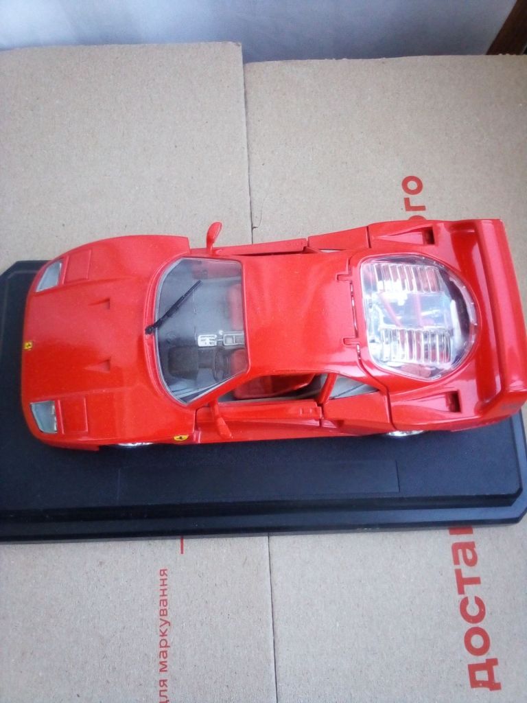 Ferrari F40 by Bburago 1:24 - фото фото фото 2