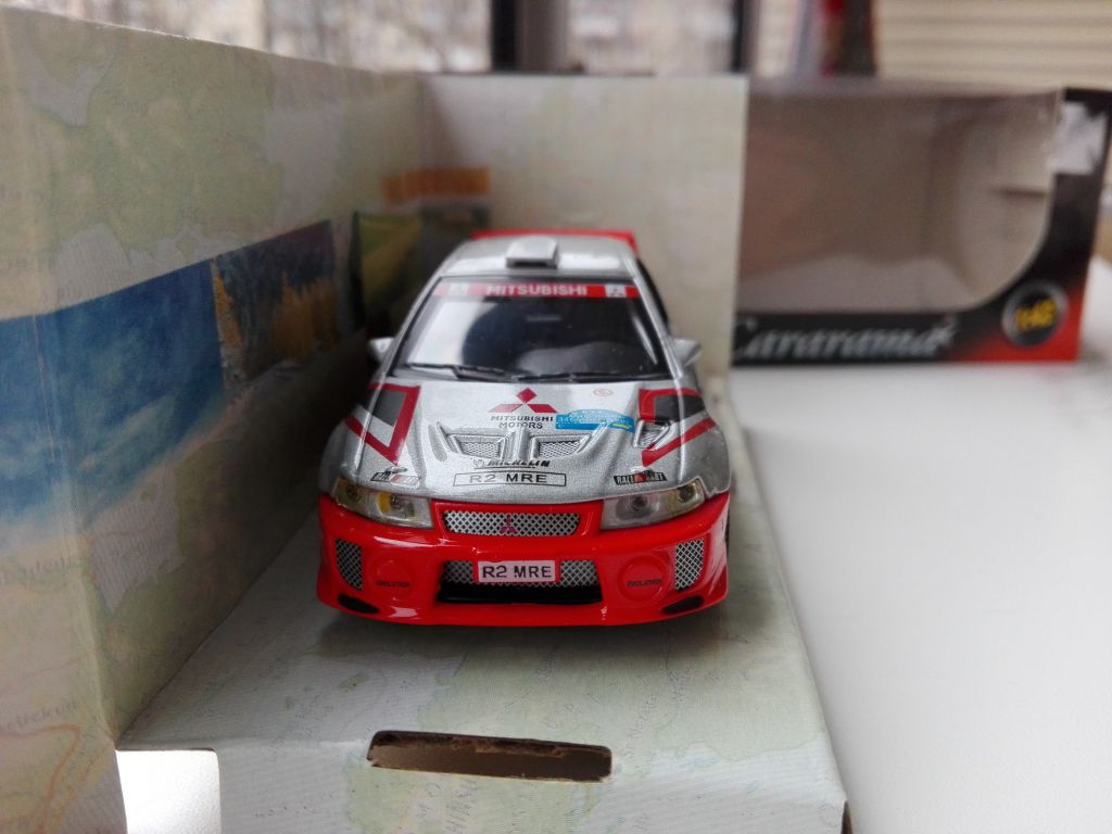 1/43 MITSUBISHI LANCER EVOLUTION VI. Cararama. - фото фото фото 4