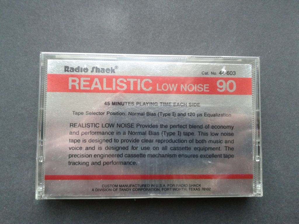 Аудиокассеты Realistic Low Noise 90 - фото фото фото 1