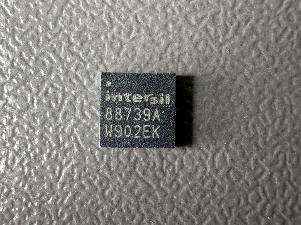 Мікросхема Intersil ISL88739AHRZ Original - фото фото фото 0