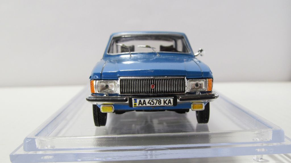 Конверсия синяя ГАЗ-3102 Волга, DiamonD. Перекрас, лак, детализация 1:43 бокс. - фото фото фото 3
