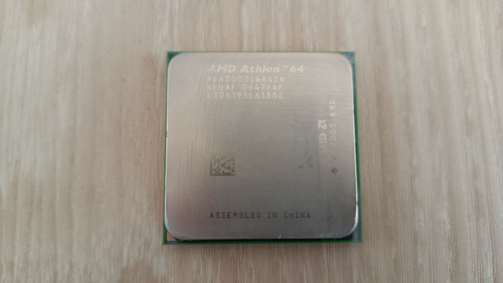 Б/В CPU Процесор AMD Athlon 64 3000+ 1,80GHz 512Kb 59W sAM2 ADA3000IAA4CN - фото фото фото 1