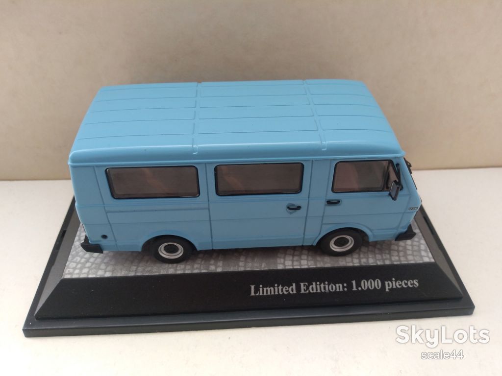 VW LT 28.Premium Classixxs.1/43 - фото фото фото 4