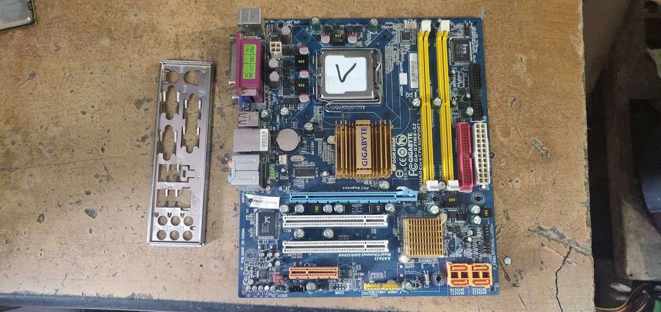 Мат. плата Gigabyte GA-G31MX-S2 rev1.0 LGA775 G31 PCI-E+SVGA+GbLAN SATA MicroATX 2DDR2 № 222705 - фото фото фото 0