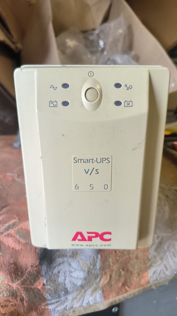 Безперебійник APC SMART-UPS VS650i чиста синусоїда - фото фото фото 1
