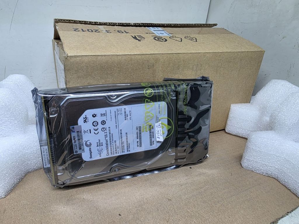 3000Gb 3Tb 3,5 SAS 6Gb ST33000650SS Seagate жорсткий диск НОВИЙ   (8186-2) - фото фото фото 0