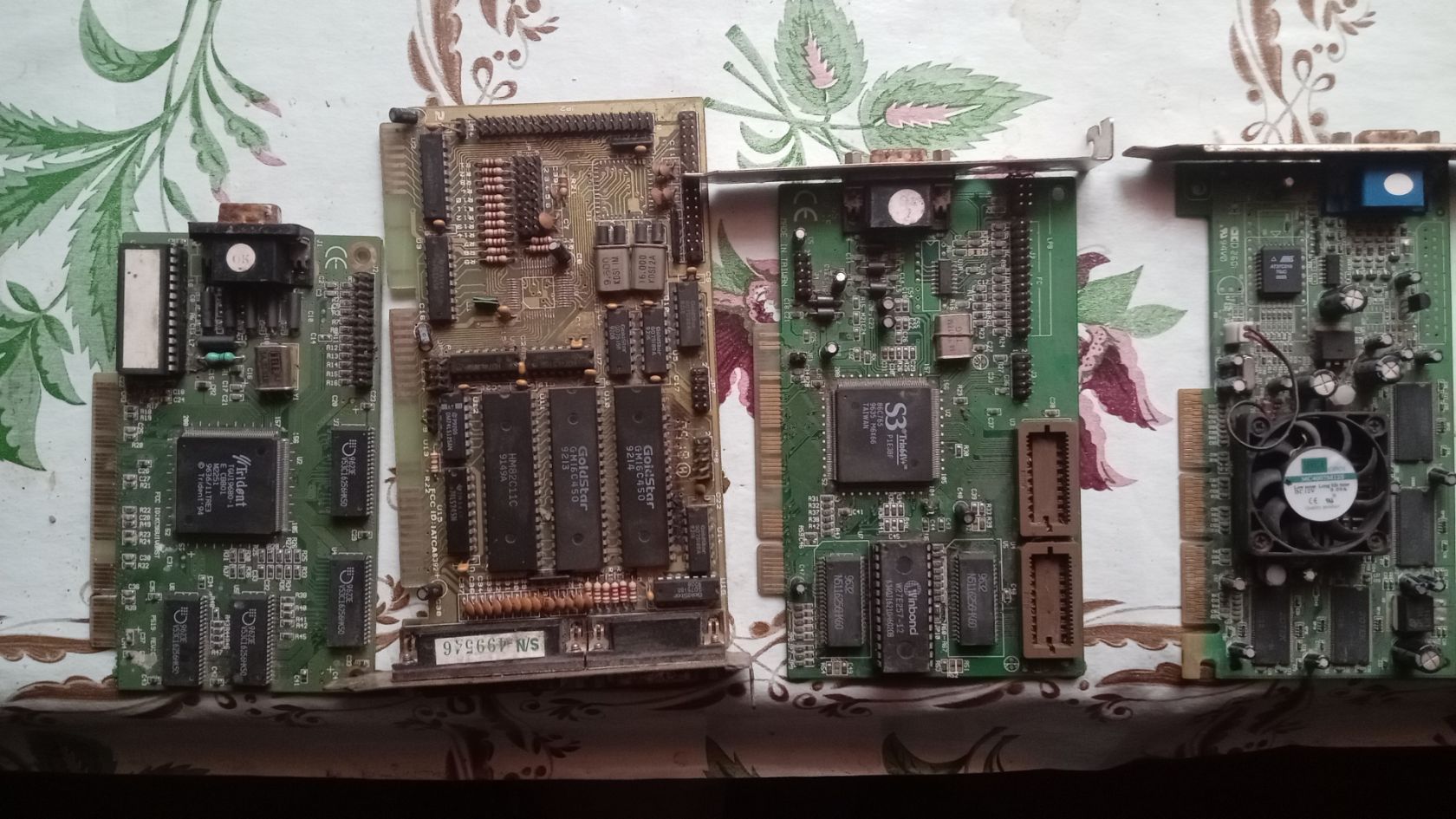 Ретро-ноутбук Dell Latitude CPx +3 видео  и 1 мультикарта! Раритет из 2000 года - фото фото фото 1