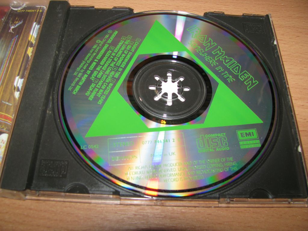 IRON MAIDEN - Somewhere In Time    (1986 EMI UK) - фото фото фото 2