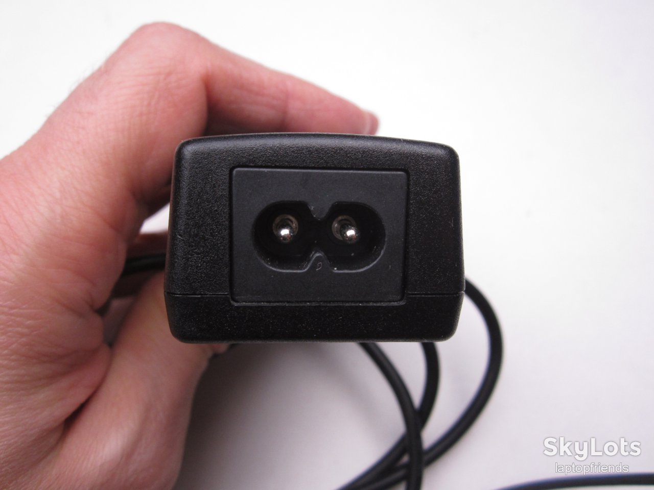 D-375 Блок питания, зарядное устройство TOSHIBA ADPV16 12V 3A - фото фото фото 4
