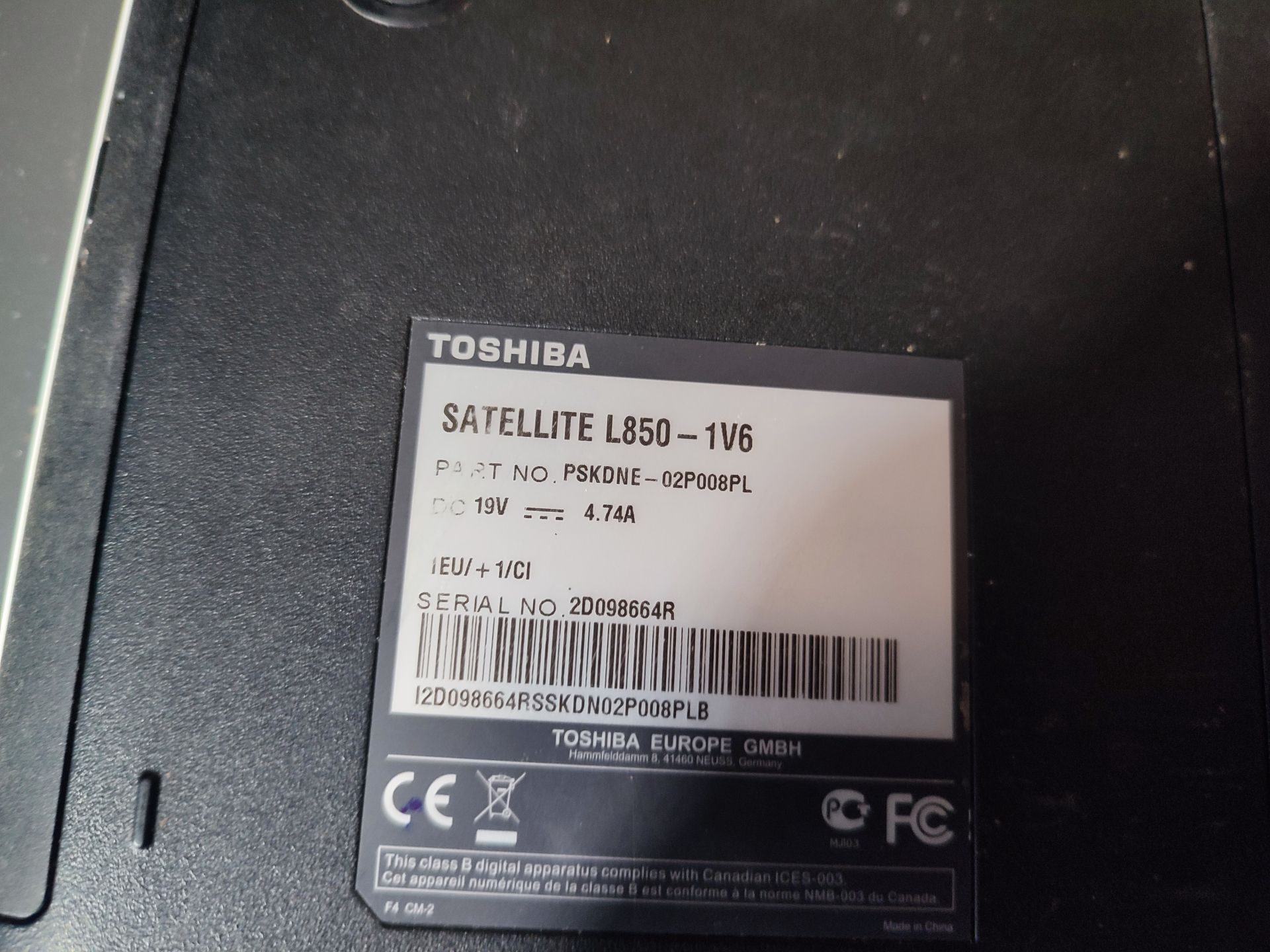 Ноутбук  TOSHIBA Satelit L850  розбір - фото фото фото 3