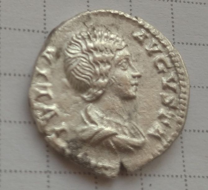 Подлинная серебряная римская монета PIETAS tk371 - фото фото фото 2