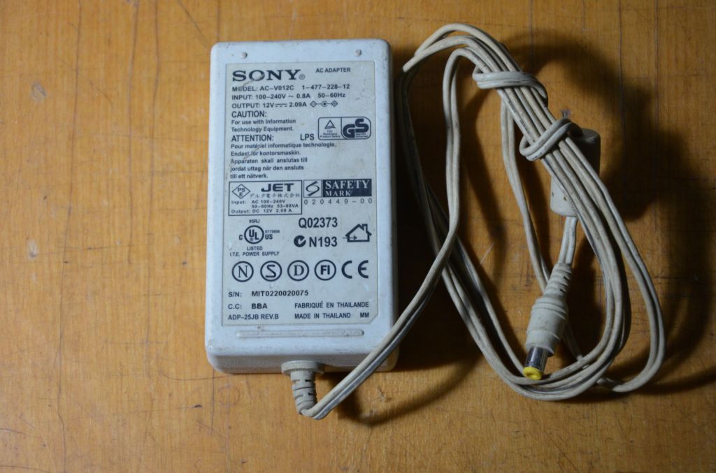 Блок живлення Sony 12V 2.09A 25W!    (111)! - фото фото фото 0