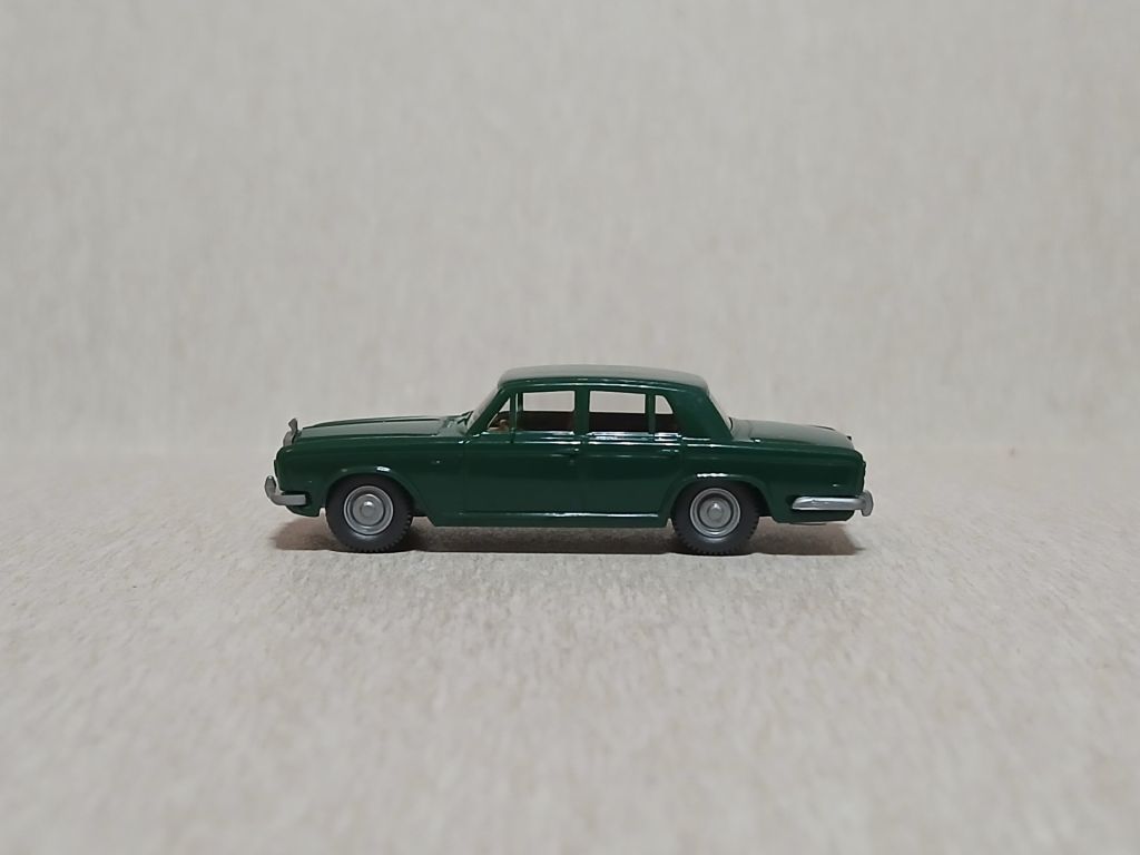 Автомобіль Rolls-Royce Silver Shadow. WIKING 1:87 H0  (11830.10/3+) . - фото фото фото 2