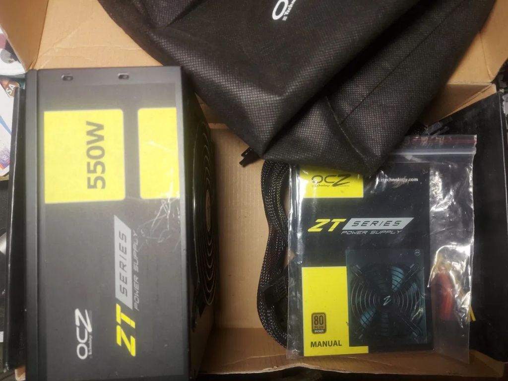 Блок живлення модульний OCZ ZT Series 550w - фото фото фото 2