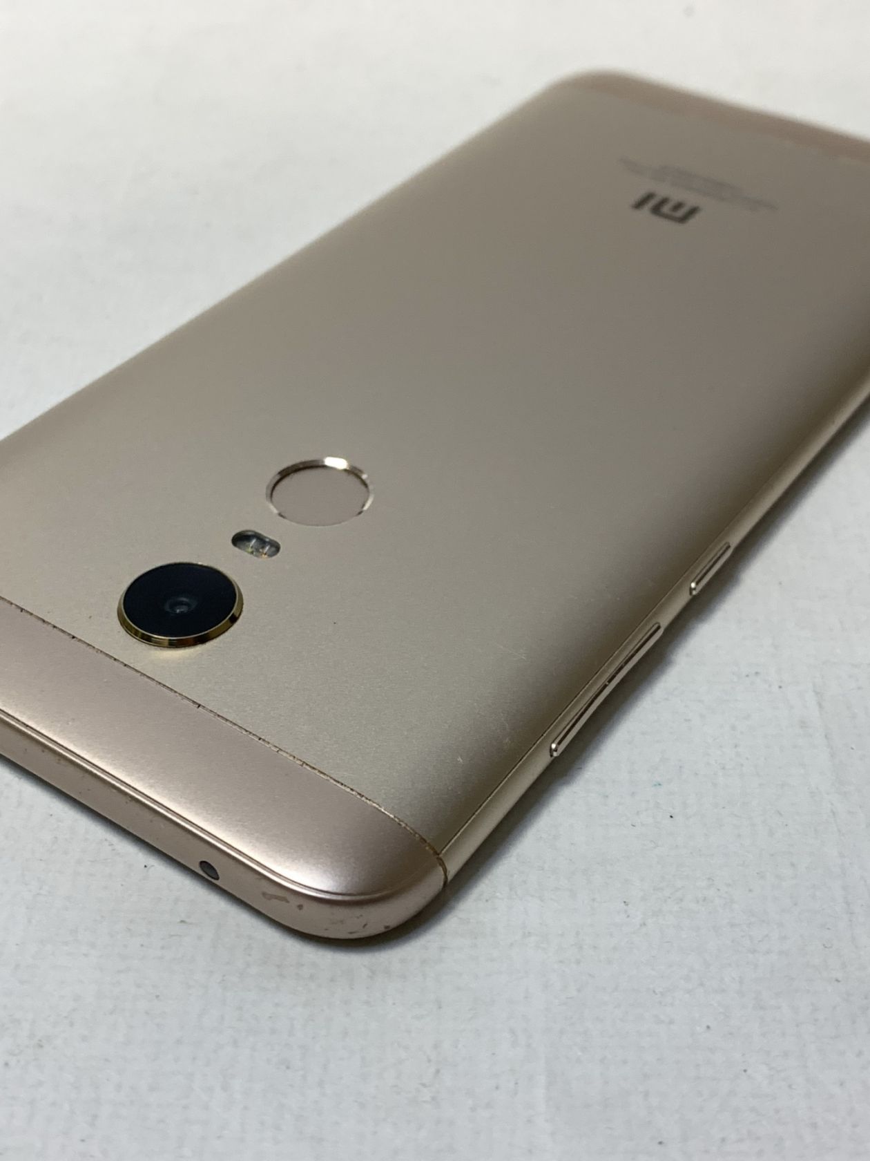Xiaomi Redmi 5 Plus 4/64GB Gold Оригинал! - фото фото фото 3