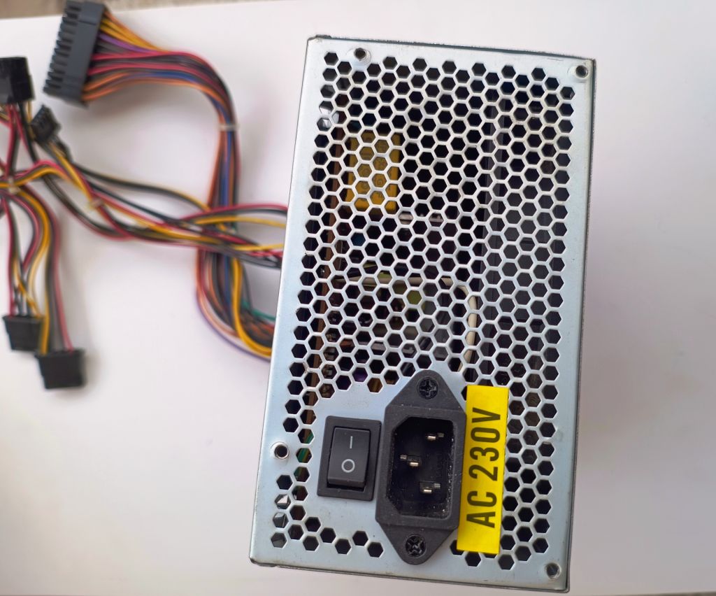 Блок живлення ATX LogicPower Pentium P4 ATX-400W - фото фото фото 3