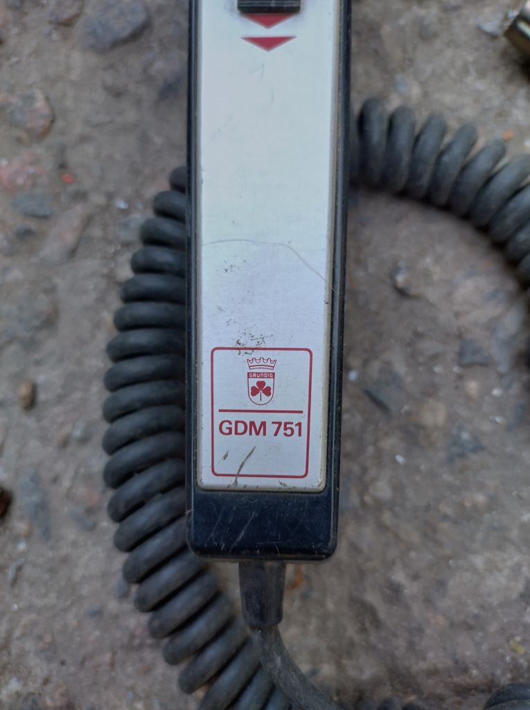 Микрофон GRUNDIG GDM 751 б.у. в коллекцию - фото фото фото 1