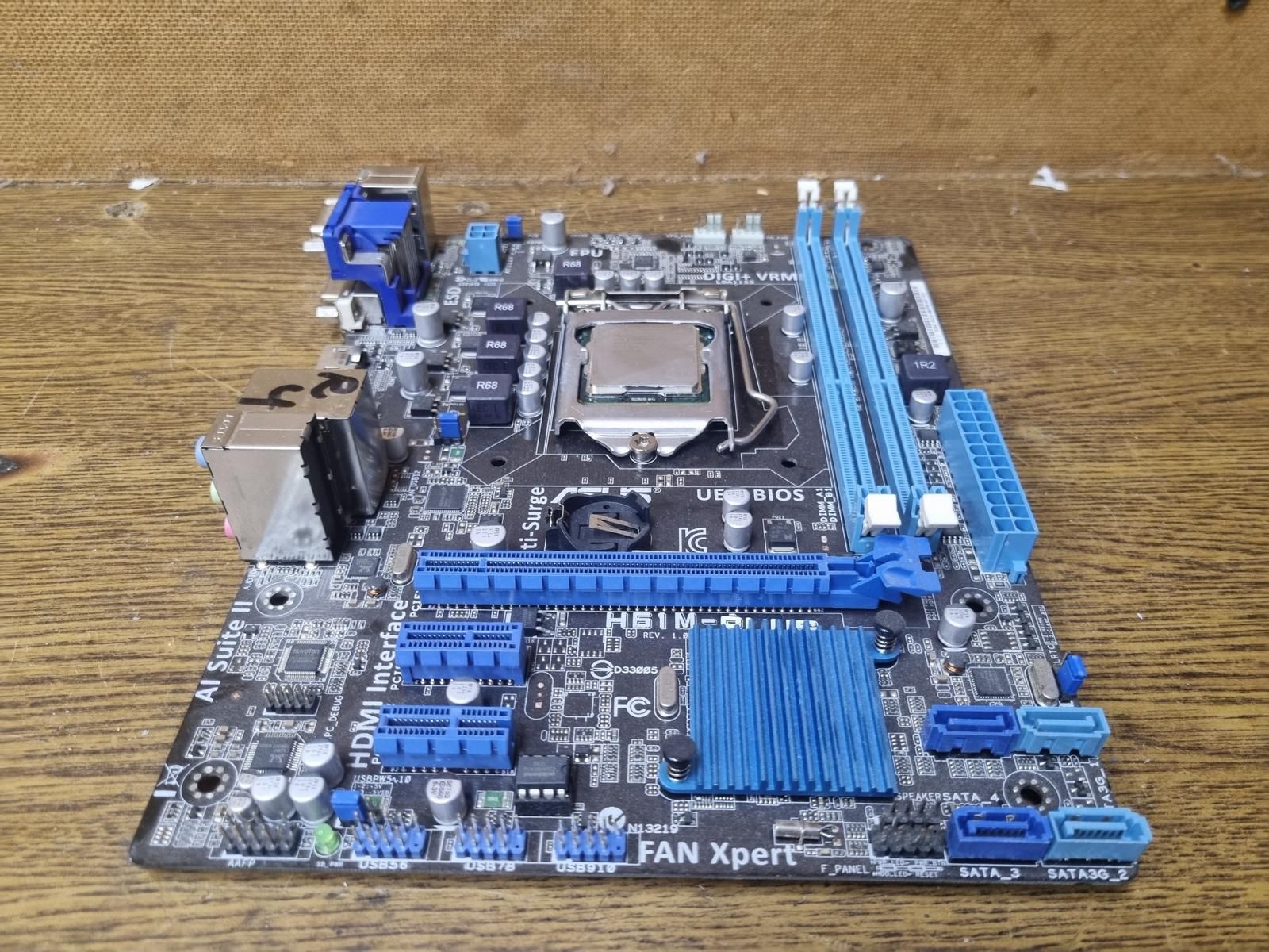 Asus H61M-Plus+ Intel i3-2120 - фото фото фото 5