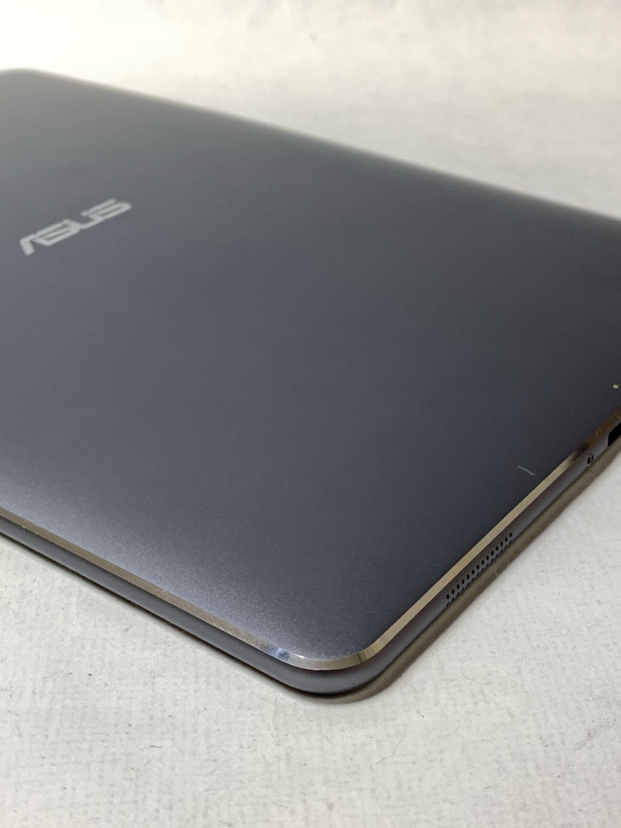 Планшет  ASUS ZenPad 3S 10  (Z500M) wifi +3g - фото фото фото 4