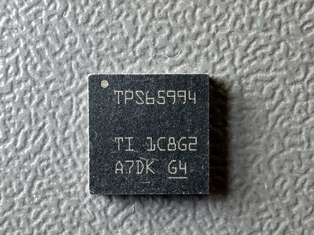 Мікросхема Texas Instruments TPS65994ADRSLR   (QFN) Original - фото фото фото 0