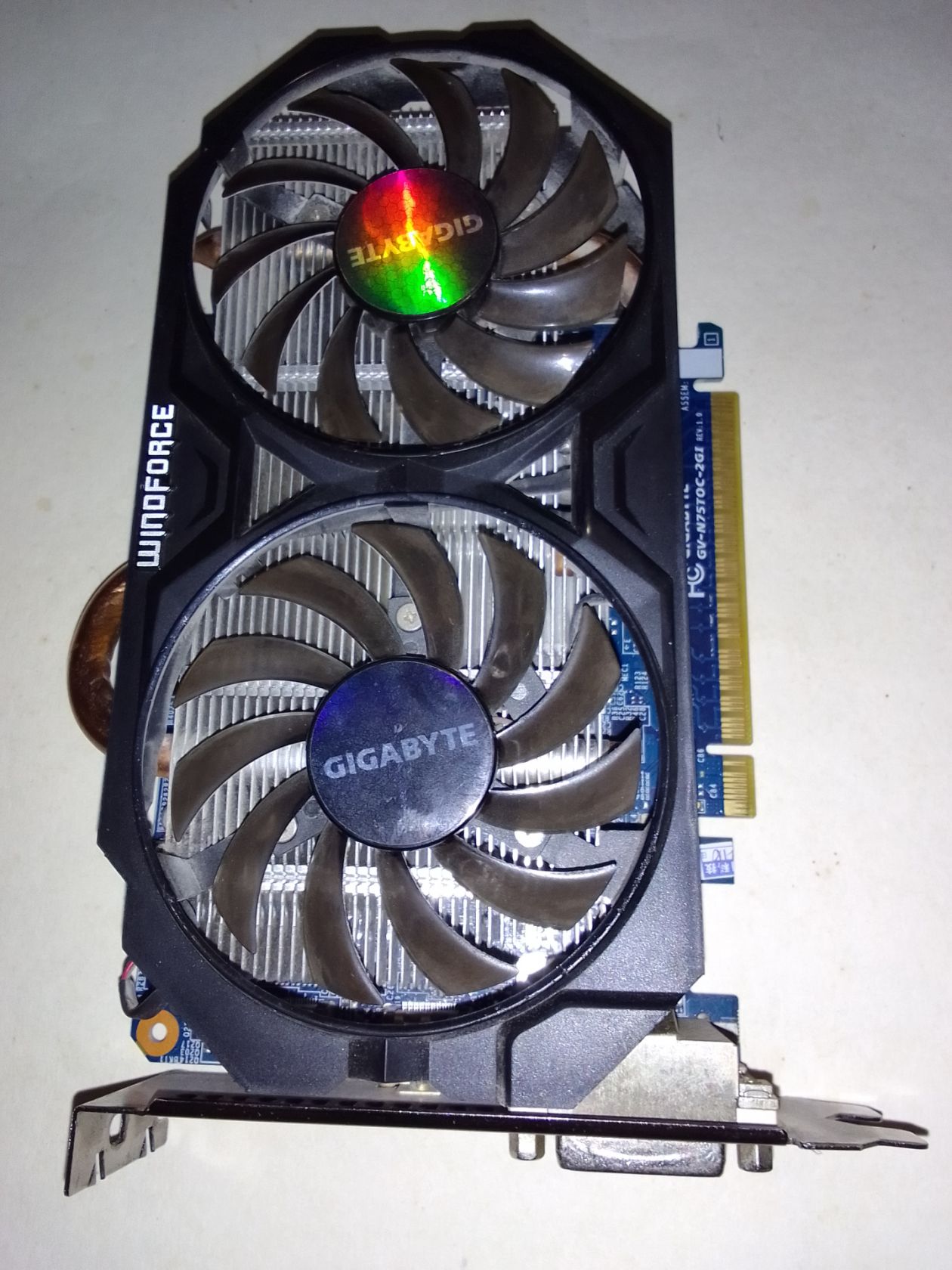 750 TI 2 Gb Gigabyte Windforce - фото фото фото 0