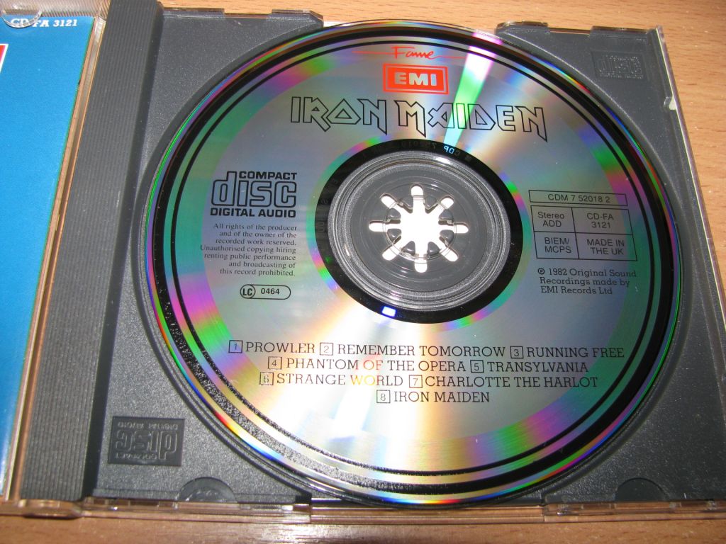 IRON MAIDEN - Iron Maiden    (1980 EMI 1st press,UK) - фото фото фото 3