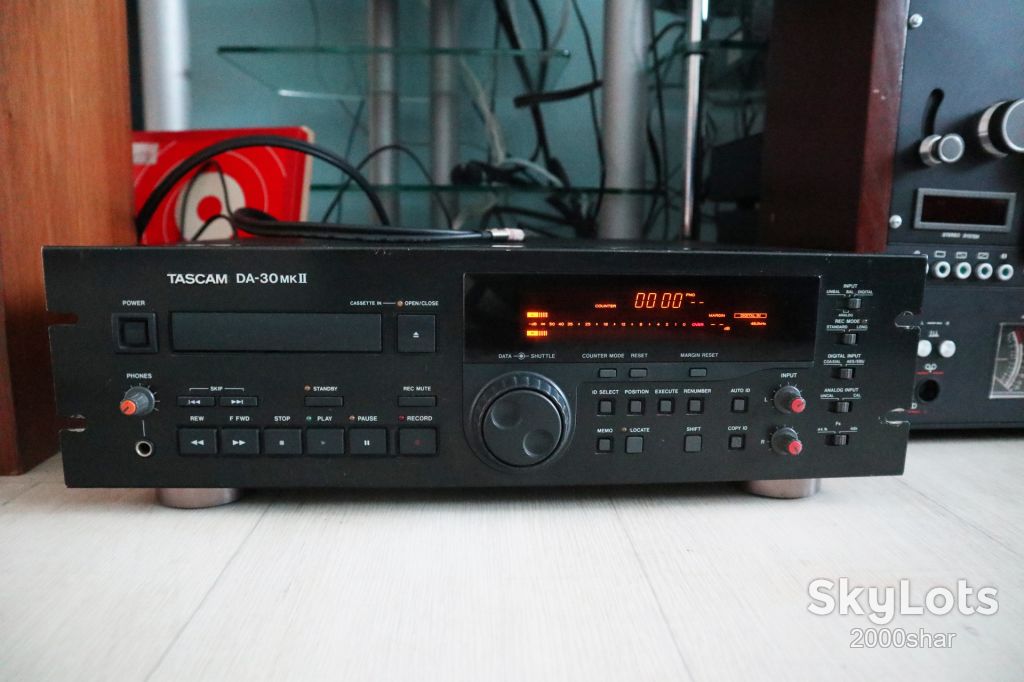 Проигрыватель Tascam DA30 MK2 DAT Recorder - фото фото фото 0