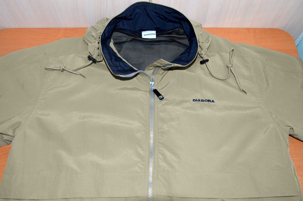 Куртка DIADORA original XL  сток  WE25-5 - фото фото фото 4