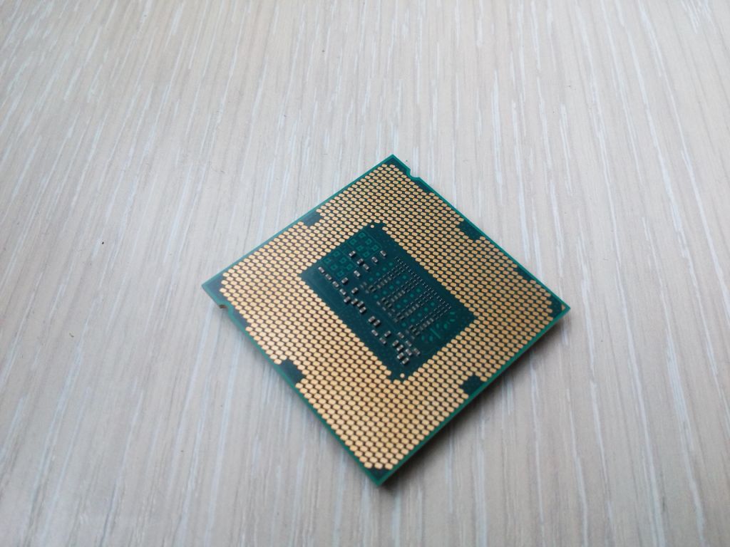Процесор Intel Xeon E3-1226 v3 та інші - фото фото фото 1