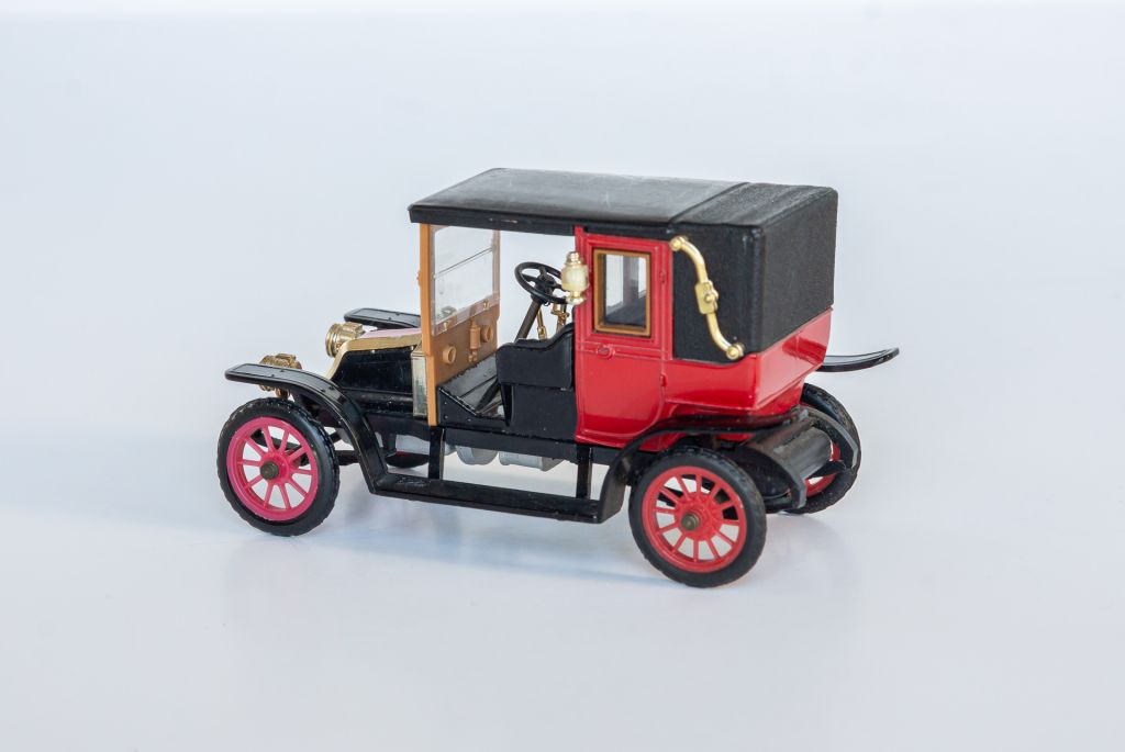 1:43 Renault Mod. Fiacre 1910  (Taxis de La Marne), RIO #35 Italy - фото фото фото 1