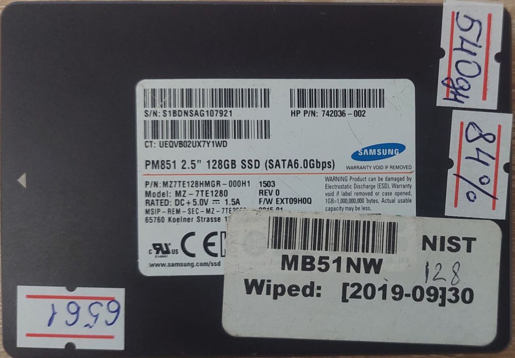 SSD-диск Samsung PM851 об'ємом 128GB  (MZ-7TE128HMGR-000H1) б/в код.6561 - фото фото фото 0