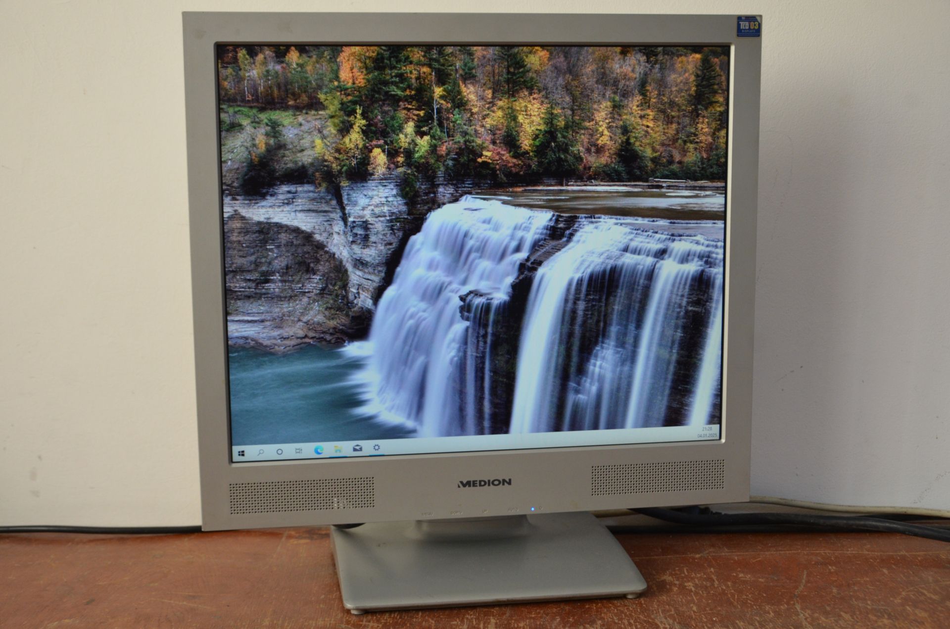 МОНІТОР TFT 19'' LCD Medion MD 30219! МегаSALE! - фото фото фото 0